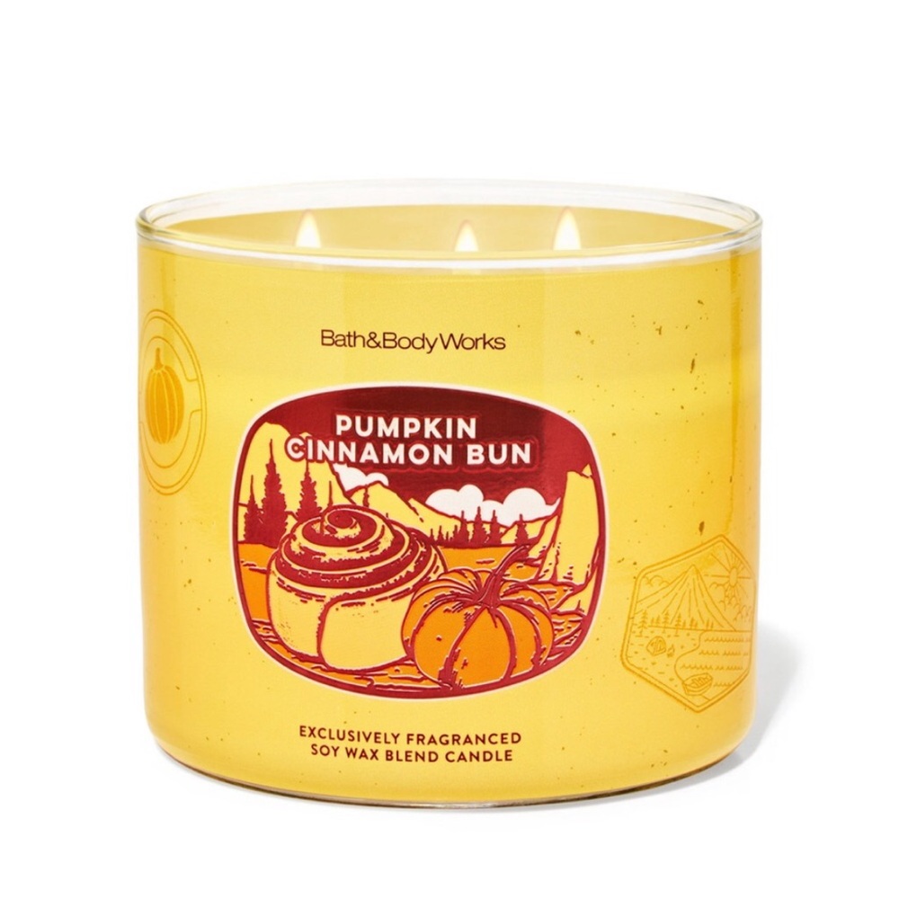 Bath & Body Works Pumpkin Cinnamon Bun Soy Wax Blended Candle - Yellow